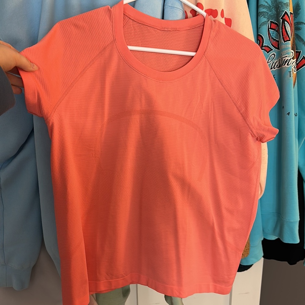 lululemon swiftly tech 2.0 race length! brand new never worn (bought wrong size)